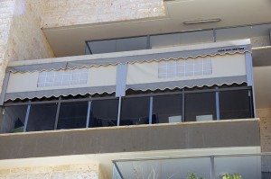 סוכך קבוע בשילוב סגירת חורף