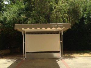 סוכך לרכב ולחנייה