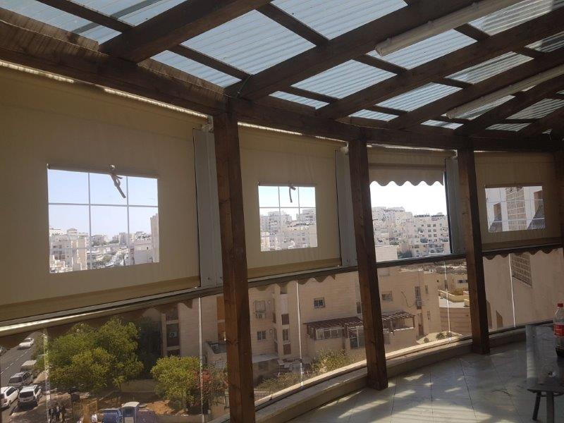 סוכך מסך למרפסת